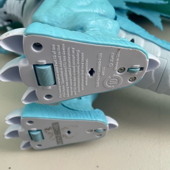 Robo Alive Blue Roaring Ice Dragon Battery Operated Robotic Dragon Zuro Works - Picture 5 of 7